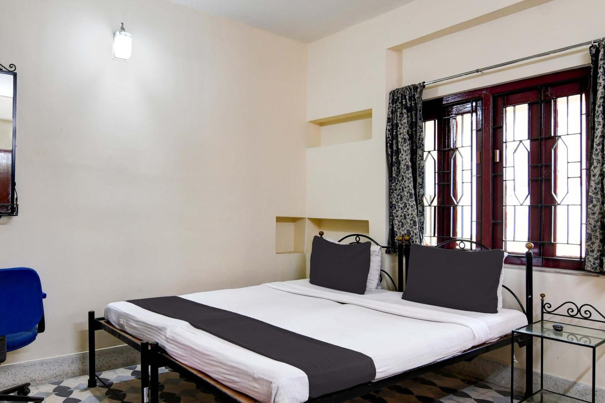 כלכותה Oyo Simplex Guest House Behala מראה חיצוני תמונה