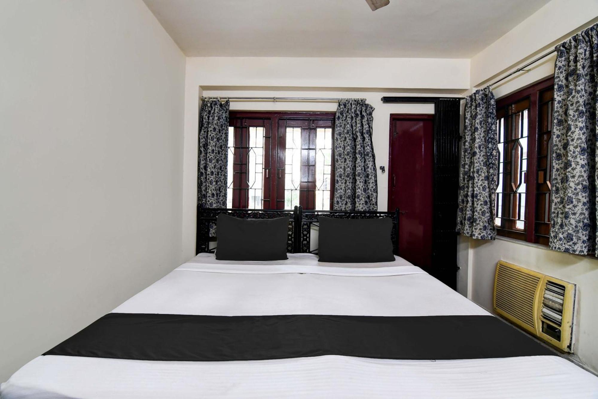 כלכותה Oyo Simplex Guest House Behala מראה חיצוני תמונה