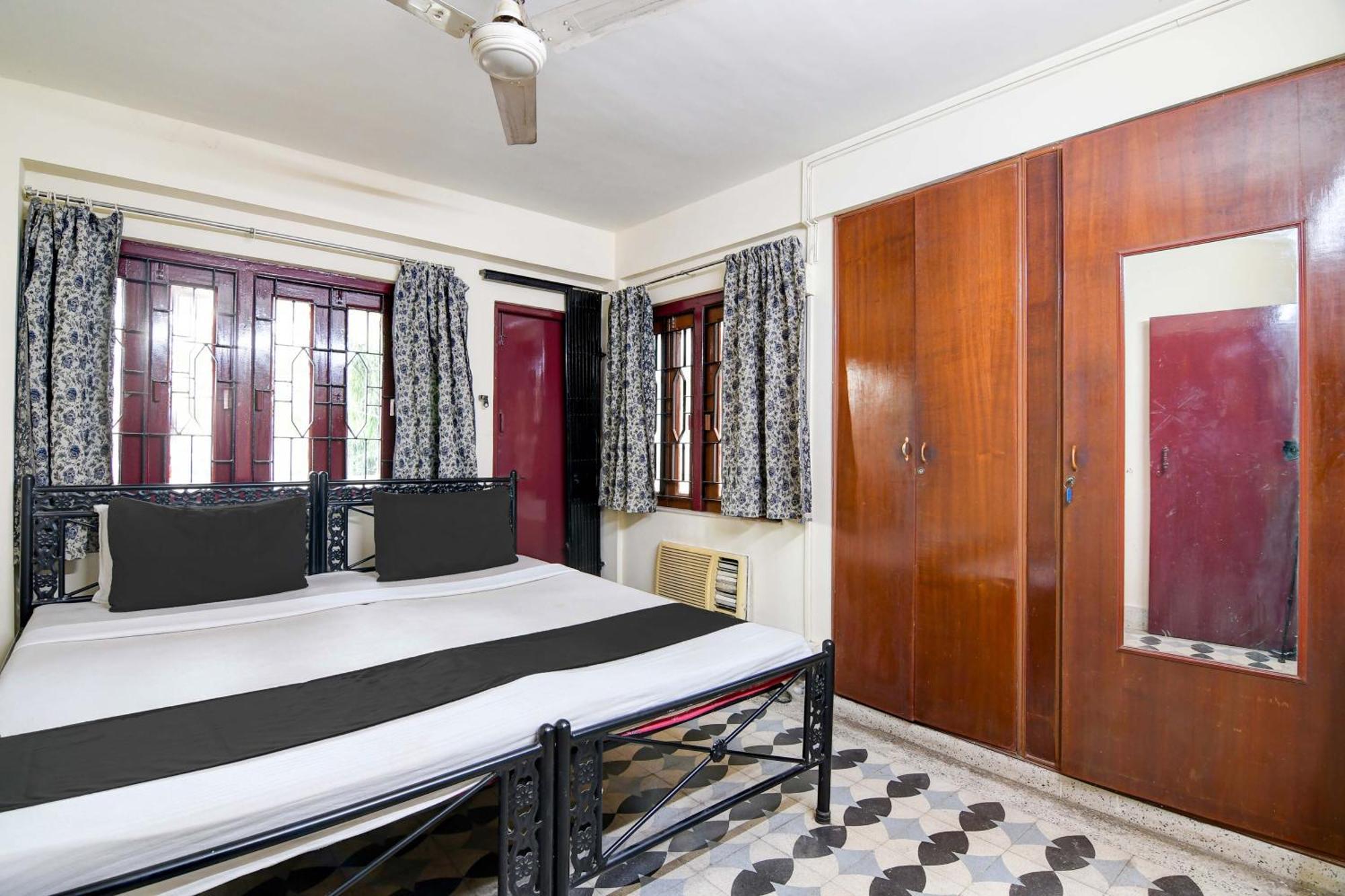 כלכותה Oyo Simplex Guest House Behala מראה חיצוני תמונה